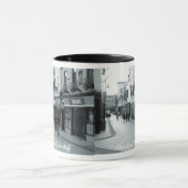 キャロリン通り、カーディフ。 マグカップ (中央)