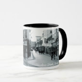 キャロリン通り、カーディフ。 マグカップ (正面右)