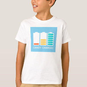 キャンディによって充電される電池エネルおもしろいギー Tシャツ