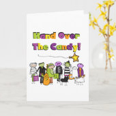 キャンディのハロウィンTシャツとギフトを手渡す カード (黄色い花)