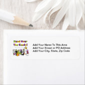 キャンディのハロウィンTシャツとギフトを手渡す ラベル (インサイチュ)