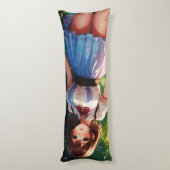 キャンディの森の美しい女性の歩く ボディピロー (裏面 (縦))