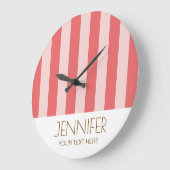 キャンディカラフルフピンク色のモダンストライプ ラージ壁時計 (傾斜)