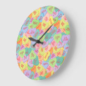 キャンディハートパターン – SFW ラージ壁時計 (傾斜)