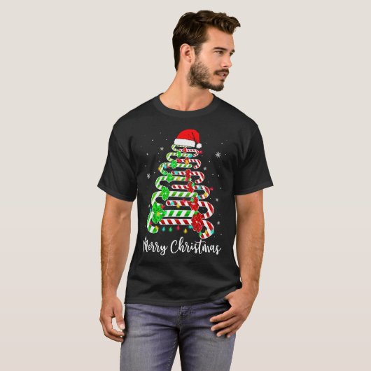 キャンディーケインサンタハットクリスマスツリーおもしろいクリスメリーム Tシャツ (正面フル)