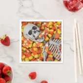 キャンディーコーンのハロウィーンのスケルトン スタンダードカクテルナプキン (インサイチュ)