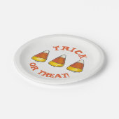 キャンディーコーンハロウィーントリックまたは治療パーティーキャンディ ペーパープレート (アングル)