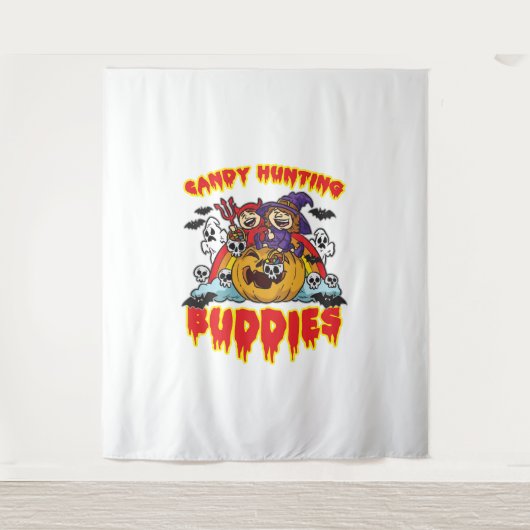 キャンディ狩りバディズハロウィンツインコスチューム タペストリー (正面)