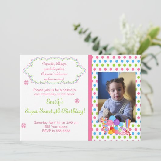 キャンデーの棒つきキャンデーの甘い誕生日の写真の招待状 招待状 (スタンド正面)