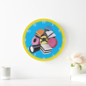 キャンデーAllsorts。 大きい柱時計。 黄色及び黒 ラージ壁時計 (ホーム)