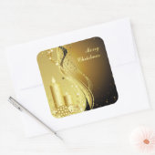 キャンドルクリスマスホリーきらめくオン背景 スクエアシール (封筒)