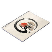 キャンバスのEnsoの円そして盆栽の木 ノートブック (左側)