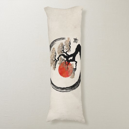 キャンバスのEnsoの円そして盆栽の木 ボディピロー (正面縦)