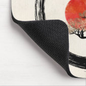 キャンバスのEnsoの円そして盆栽の木 マウスパッド (コーナー)