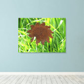 キャンバスプリント – アイアンサンフラワーinグラス (インサイチュ (ウッドフロア))