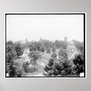 キャンパス、アムハーストの大学、アムハーストの固まり。 c1905 ポスター