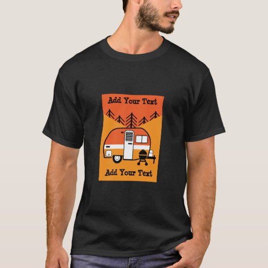 キャンパーのクイーンおもしろい- Camping RV Tシャツ (正面)