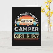 キャンパ生まれー1987 40thバースデーキャンピングギフト カード (黄色い花)