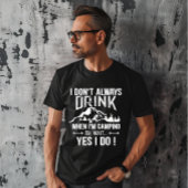 キャンピおもしろいングと飲みことわざ Tシャツ