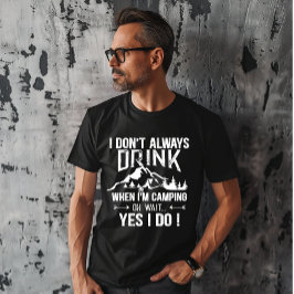 キャンピおもしろいングと飲みことわざ Tシャツ