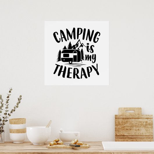 キャンピおもしろいングは私のセラピーワードアートだ ポスター (キッチン)