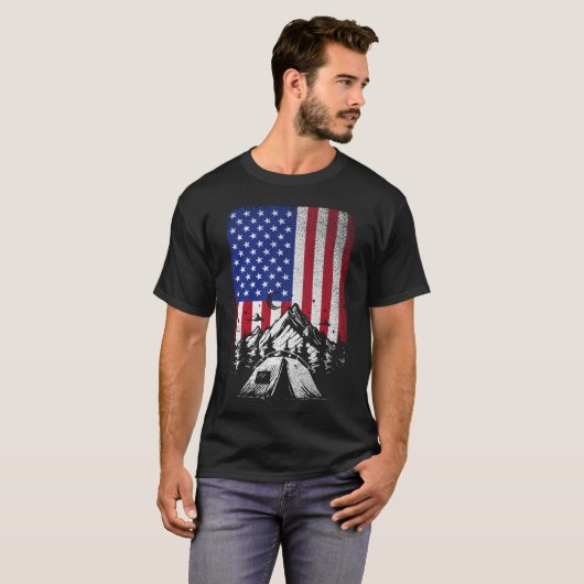 キャンピおもしろいングハイキングラバーアメリカ国旗 Tシャツ (正面フル)