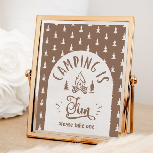 キャンピングはおもしろいワンハッピーキャンパー ポスター