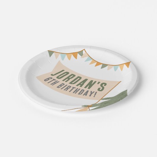 キャンピングアウトドアドベンチャーボーバースデーパーティー ペーパープレート (アングル)