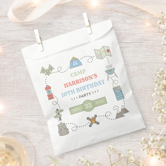 キャンピングエイジバースデーパーティー フェイバーバッグ (クリップ留めされた状態)