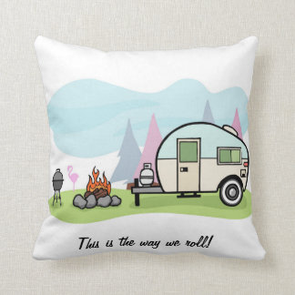 キャンピングカーの枕はこれ私達が転がる方法です クッション