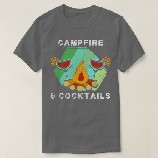 キャンピングキャンプファイヤーとカクテル Tシャツ (デザイン正面)