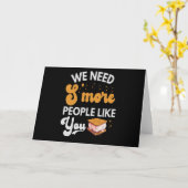 キャンピングギフト好きなS'moreおもしろい Peopleが必要 カード (黄色い花)