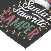 キャンピングクリスマスサンタお気に入りのカンパーギフト ショートテーブルランナー (コーナー)