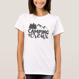 キャンピングクルーカッコいいアドベンチャーマウンテンズ引用文 Tシャツ