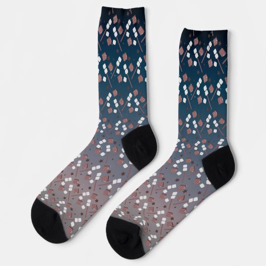 キャンピングスモールマーシュマローズビスケットキャンプファイア ソックス (左)