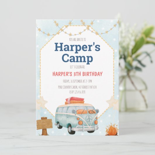 キャンピングテントボンファイアボーイ誕生日招待状 招待状 (スタンド正面)