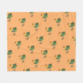 キャンピングテント、キャンプファイア、スモアパターン フリースブランケット (正面(横))