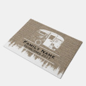 キャンピングトレーラーキャンパーズファミリーネームバーラップ ドアマット (アングル)