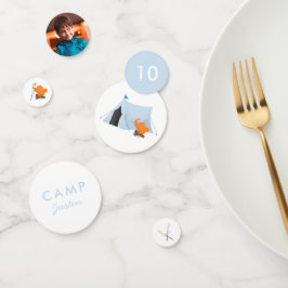 キャンピングバースデーパーティーブルーテントフォト コンフェッティ