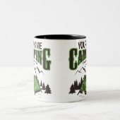 キャンピングパーソナライズされたファミリーキャンプトリップアドベンチャー ツートーンマグカップ (中央)