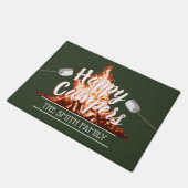 キャンピングファミリーハッピーキャンパーズフォレストグリーン ドアマット (アングル)