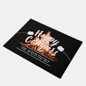 キャンピングボンファイアハッピーキャンパーズファミリー名 ドアマット (アングル)