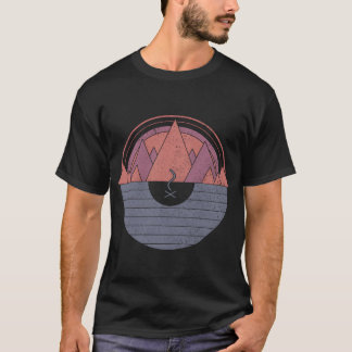 キャンピング ミニマル 山 スカウト キャンパー アウター ガール Tシャツ