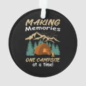 キャンプで思い出を作る オーナメント (裏面)