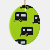 キャンプのトレーラーは緑 セラミックオーナメント (右)