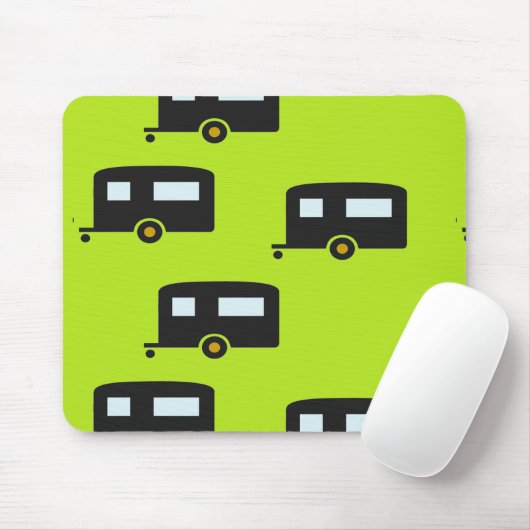 キャンプのトレーラーは緑 マウスパッド (マウス)