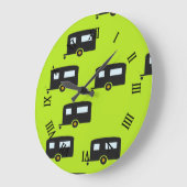 キャンプのトレーラーは緑 ラージ壁時計 (傾斜)