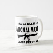 キャンプのペリーの国民はM16に一致させます コーヒーマグカップ (正面右)