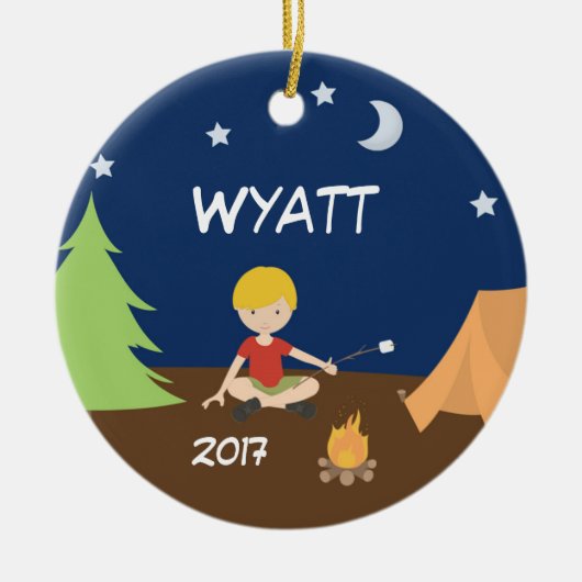 キャンプの男の子のキャンピングカーの夜空のテントのオーナメントのブロンドの女性 セラミックオーナメント (正面)