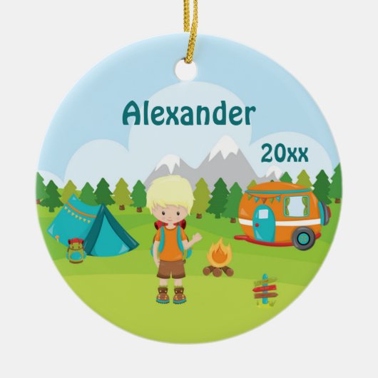 キャンプの男の子の火のキャンピングカーのテントのバックパックのブロンドの女性 セラミックオーナメント (正面)